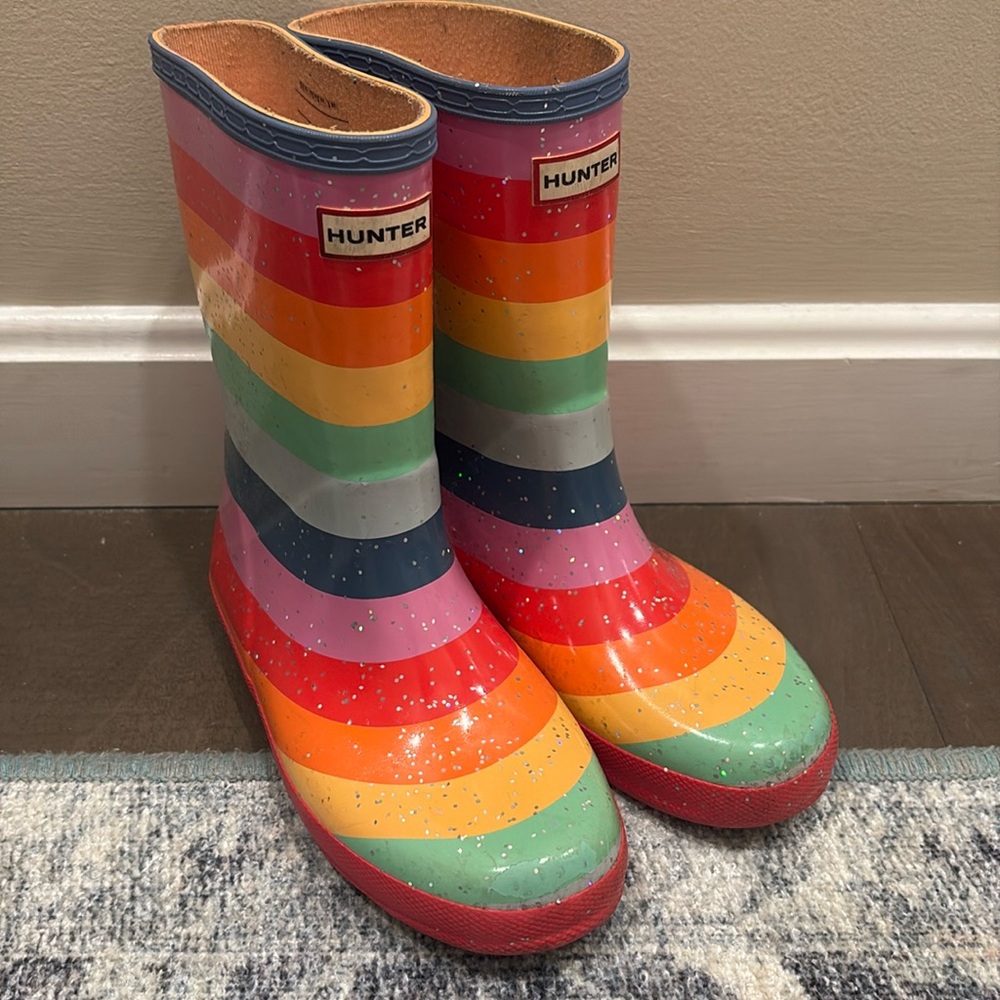 Girls rainbow sparkly Hunter boots size 3